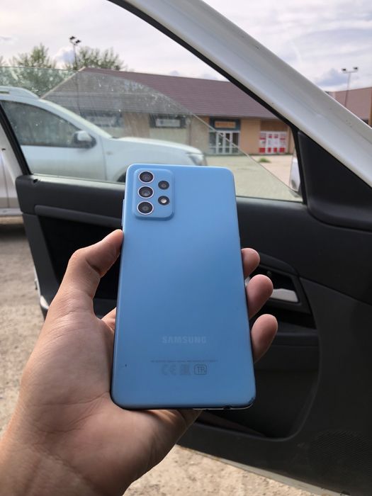 Продам Самсунг А52