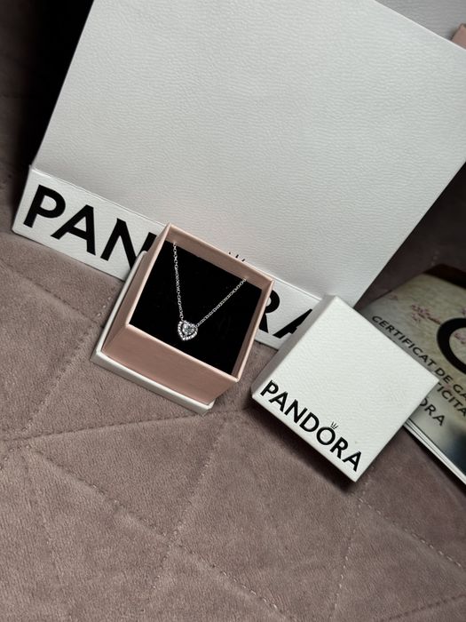 Colier argint 925 cu inimioară strălucitoare – nou