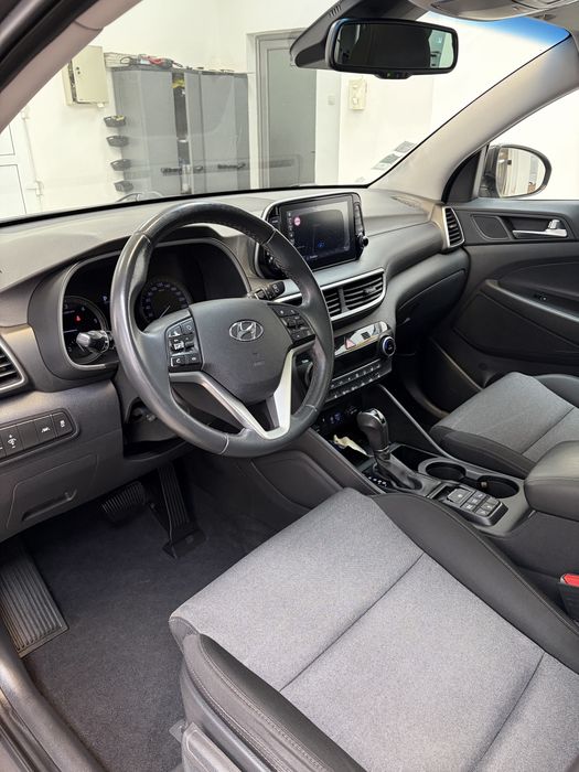 Hyundai Tucson 2019 | 1.6D-136CP | Navi | Faruri Led | Camera | 154.000Km