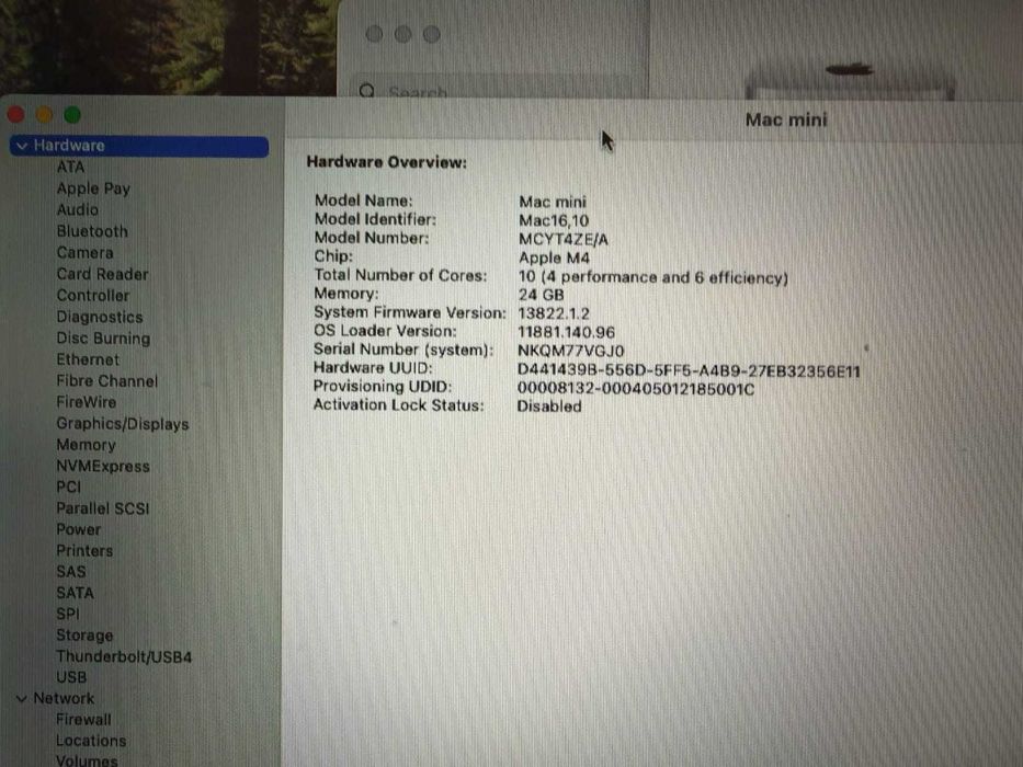 Set Complet - Mac Mini M4 24/512GB + Magic Keyboard & Trackpad