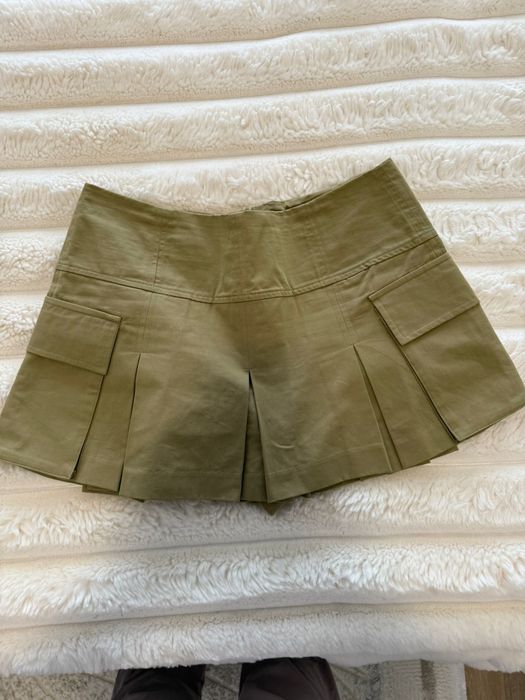 Zara пола не е използвано s размер