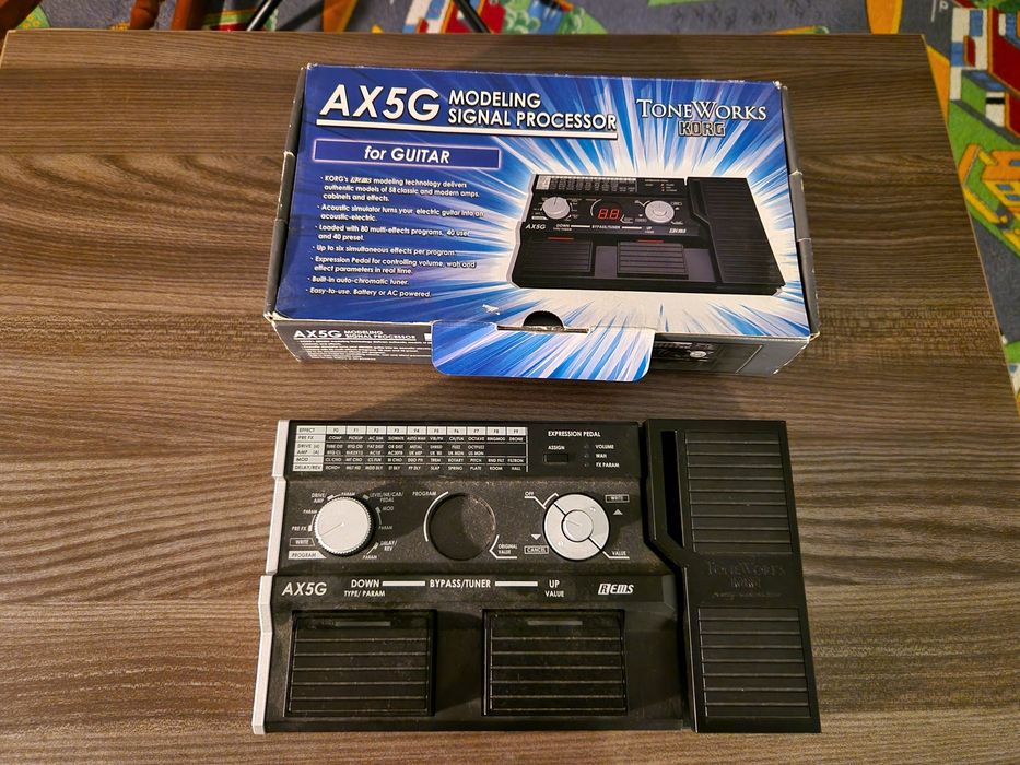 Vand procesor+ pedale