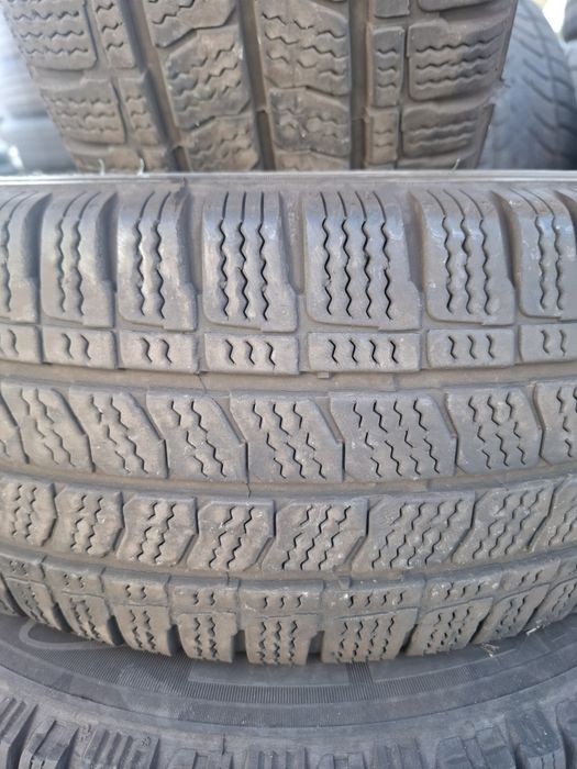225 70 15с дот 3822 зимни 2броя kleber 7mm цената е за 1бр