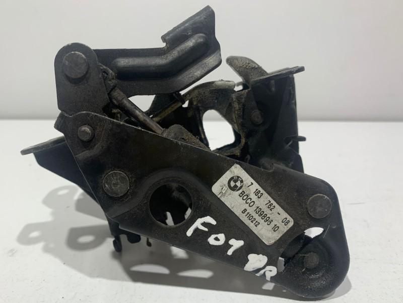 Broasca capota dreapta fata BMW Seria 7 F01, F02 7183762 Berlina