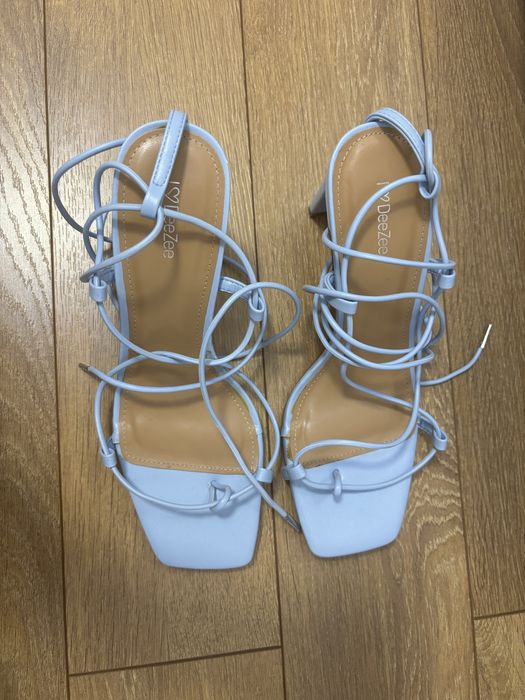 Sandale cu toc elegante