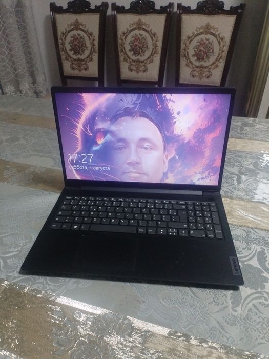 Ноутбук Lenovo хороший