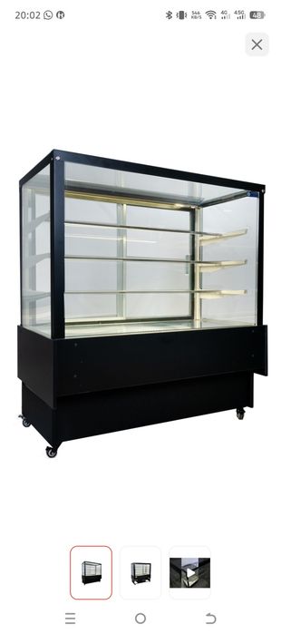 Кондитерская витрина