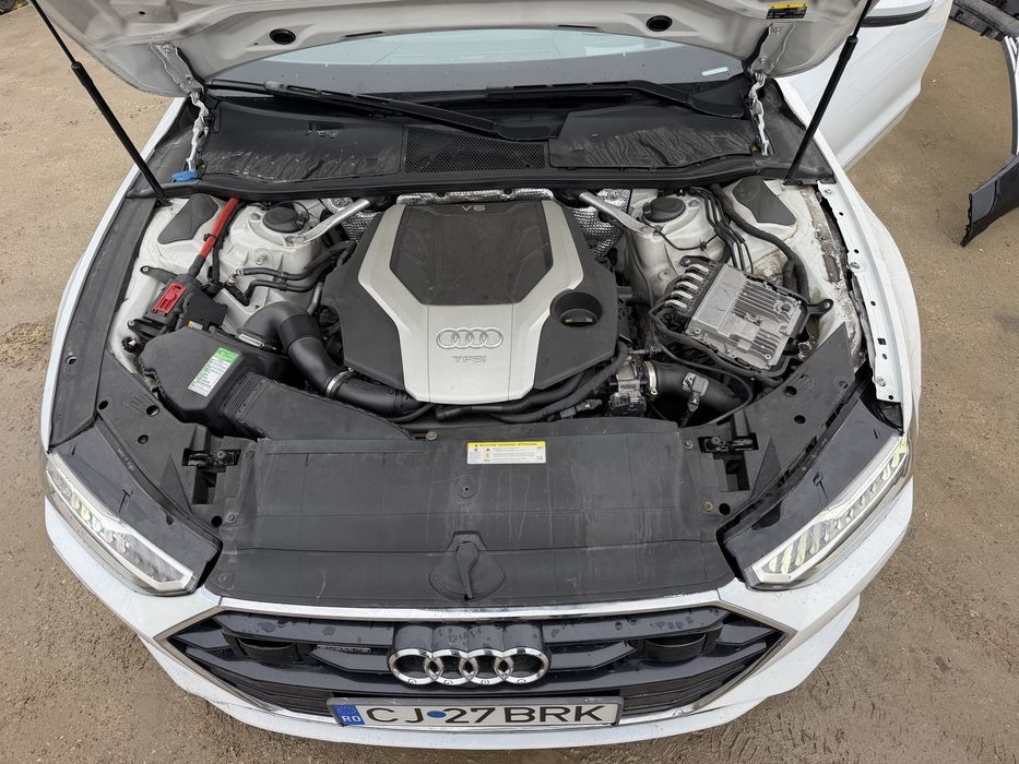 Audi A7 4K MATRIX PANORAMIC 85.000 KM 3.0 MILD Avariat / Avariate