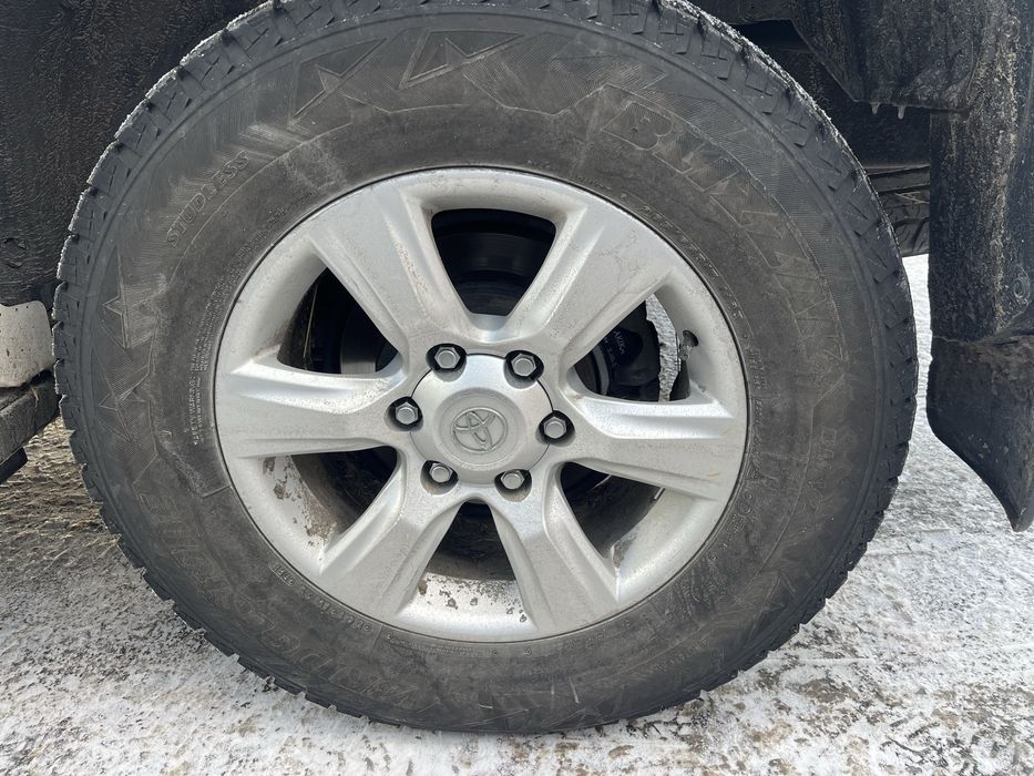 Продам резину зима Bridgestone BLIZZAK