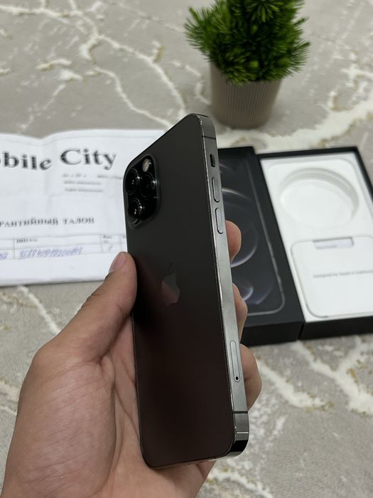 iPhone 12 Pro 256Gb в Идеальном состоянии