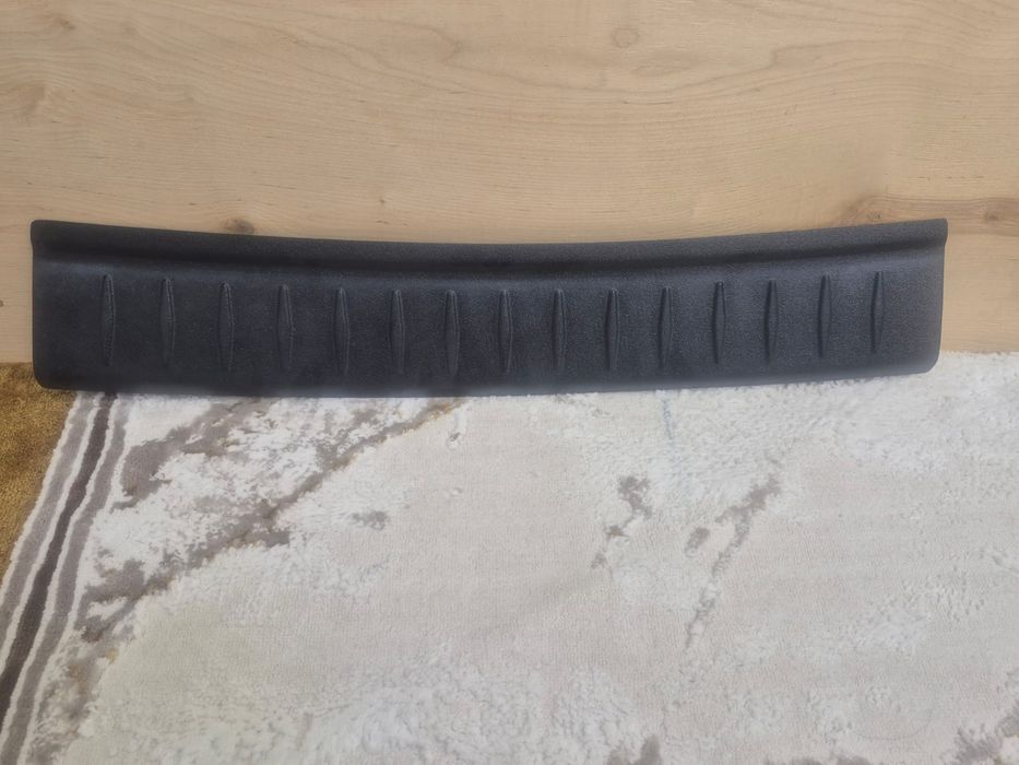 Накладка на задный бампер