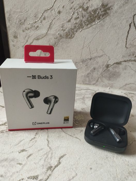 Наушники OnePlus Buds 3