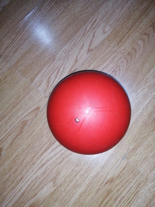 Продам мяч гимнастический