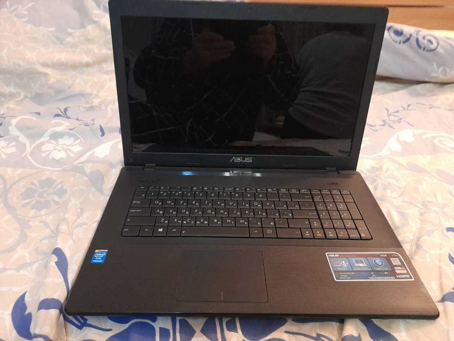 Ноутбук AsusX75A