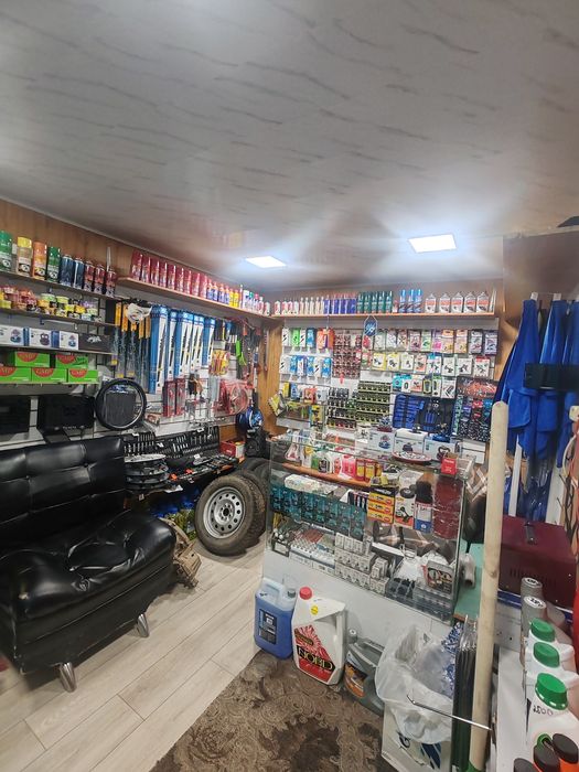 Магазин Автоаксесуары Контейнер