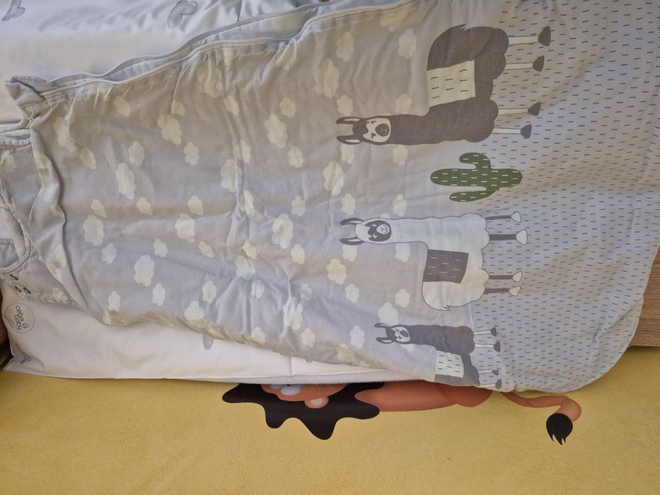 Чувалчета за спане и количка