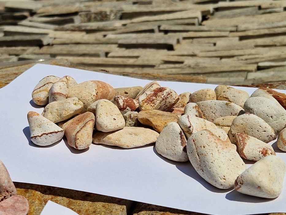 Marmura rotungita Alba, petricele decorative, Ardezie, Marmer Kavala