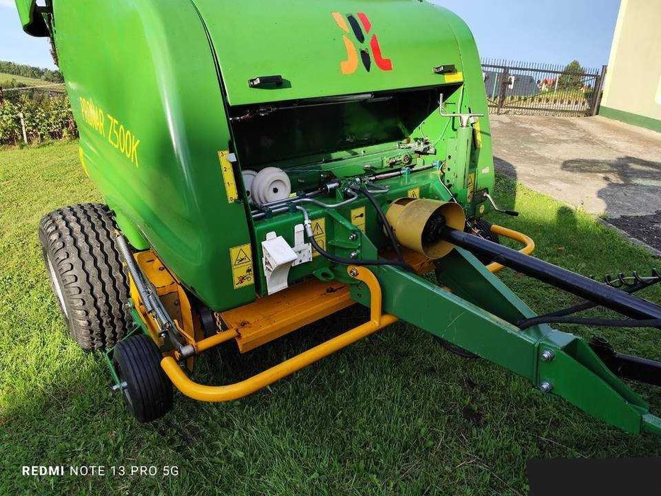 Presa Krone Bellima an 2023 Krone KR 125 Claas Rollant 46 Rollant 44 Rollant 42 Rollant 66Metal Fach John Deere 578 an 2018 Deutz MP 122 Vicon 122