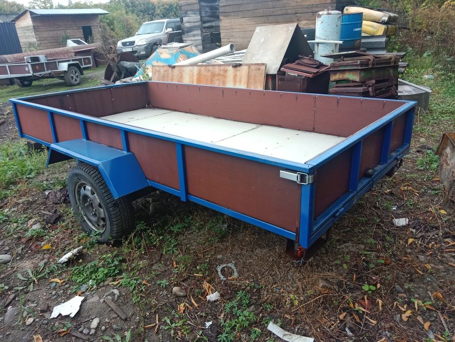 Прицеп для легкового автомобиля