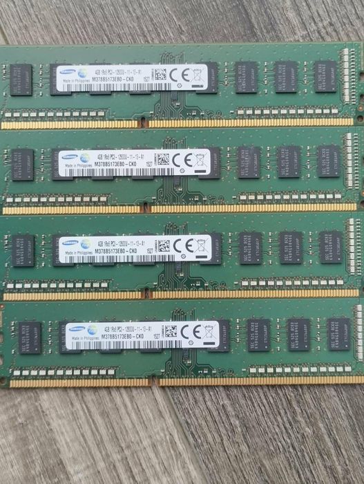 Vind rami 4gb ddr 3 preț 49 ron buc