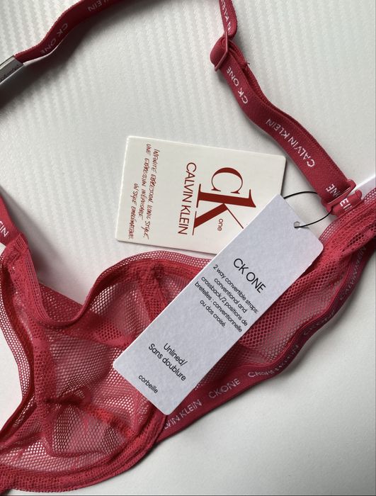 Сутиен Calvin Klein