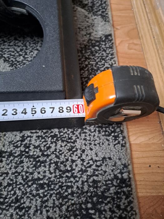 Здравей те продавам капак за аквариум