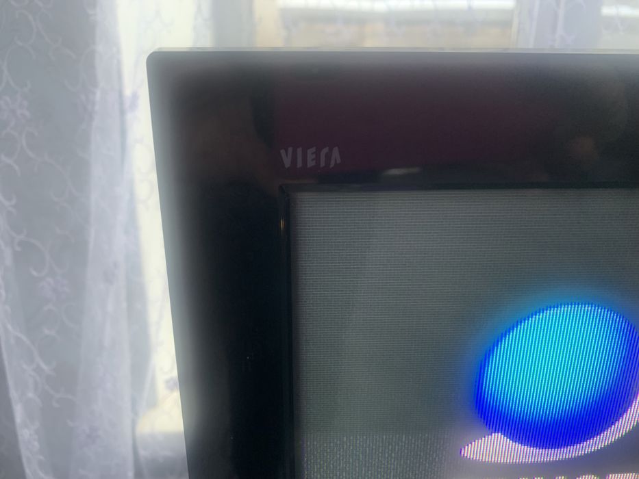 Panasonic  Viera продам