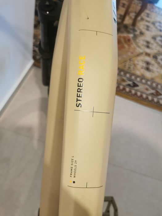 Cube Stereo Hybrid 140 Race 29 – Bosch CX – Full Suspension – 957 km