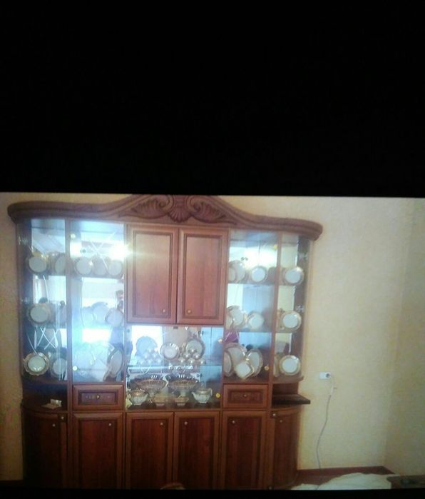 Stenka sotiladi. Huvaydo mebel