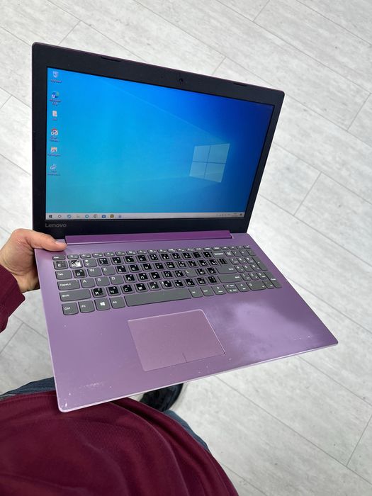 Lenova ideapad 330 sotiladi srochna