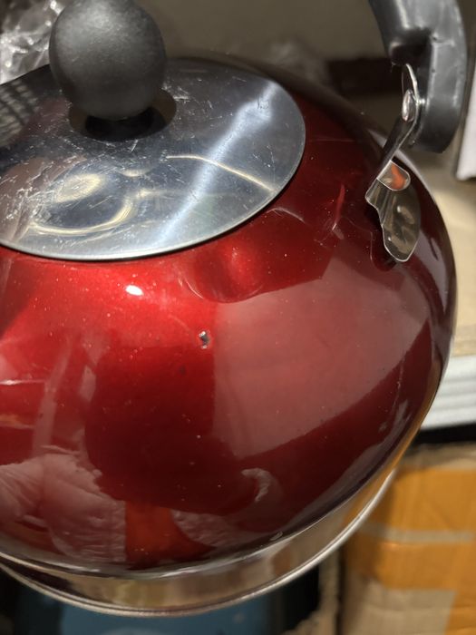 Чайник 1,5 литра.