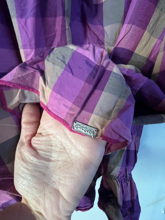 Дамска риза  STELAразмер S-M с изрязан гръб