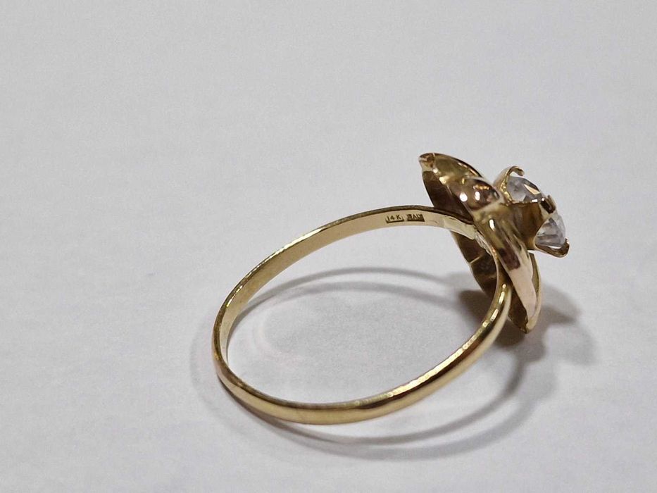 Дамски златен пръстен 14К / 1,63 гр.