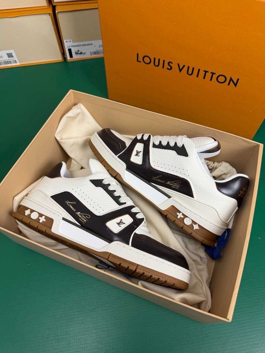 Adidasi Louis Vuitton Trainer Premium