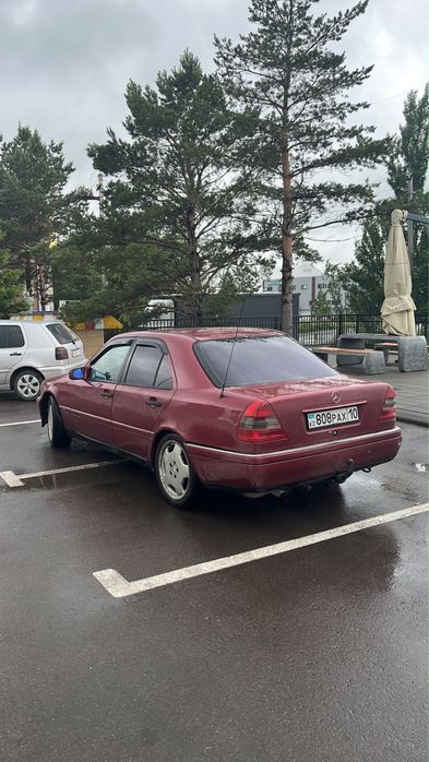 Продам СРОЧНО C- Class w202