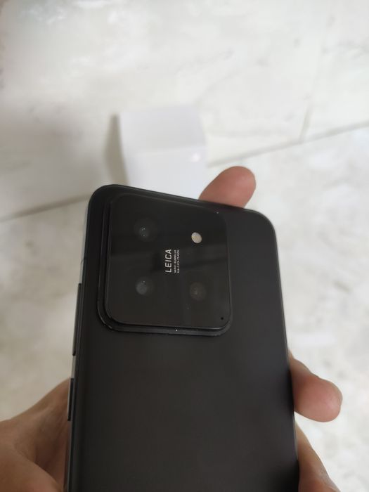 Продам Xiaomi 14