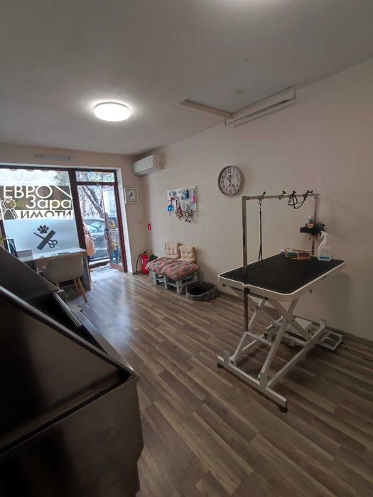 Дава се под наем Магазин в Стара Загора, Център - 40 кв.м за 278.97 € - Снимка #1