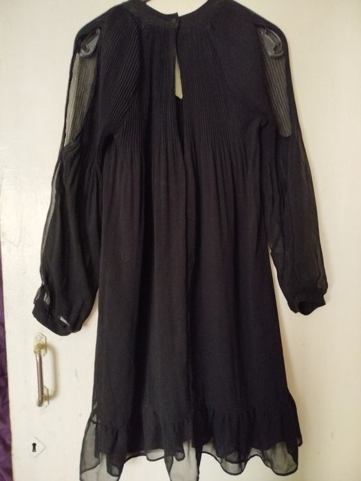 Чёрное платье love republic