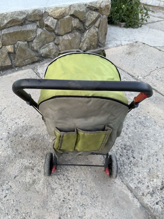 коляска детская.