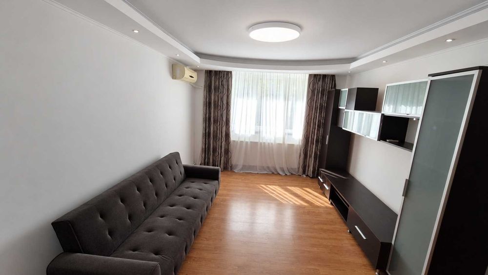 Apartament 3 camere decomandat de închiriat – Auchan Titan | Centrală proprie | Parcare