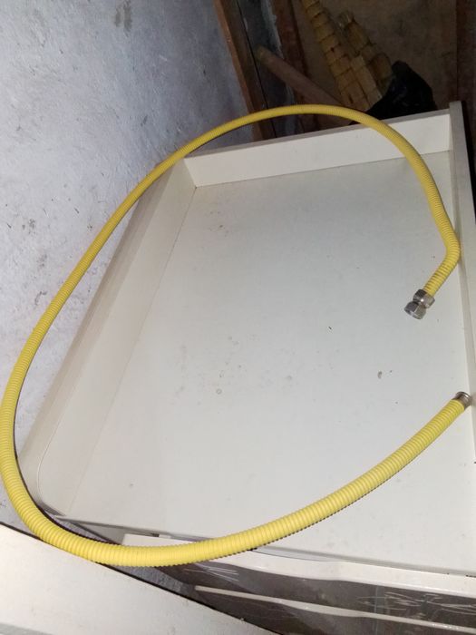 Шланг газовый новый