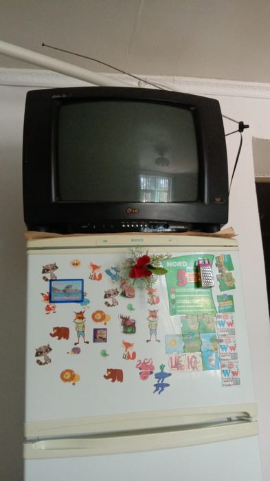 Продается телевизор