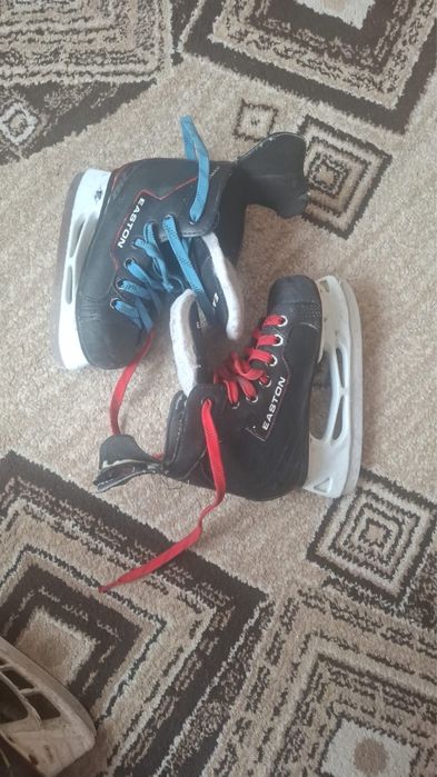 продаю хоккейную форму