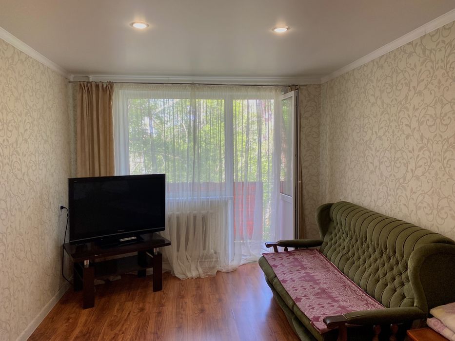 Квартира Юго восток посуточно. Час 2000