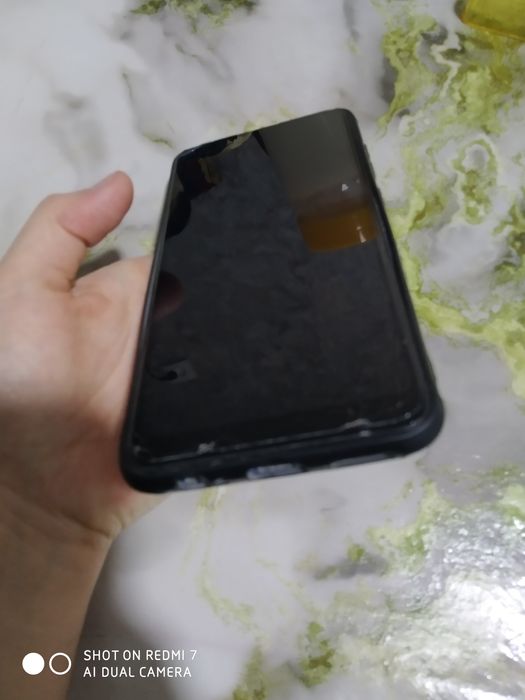 Redmi note 9 sotiladi