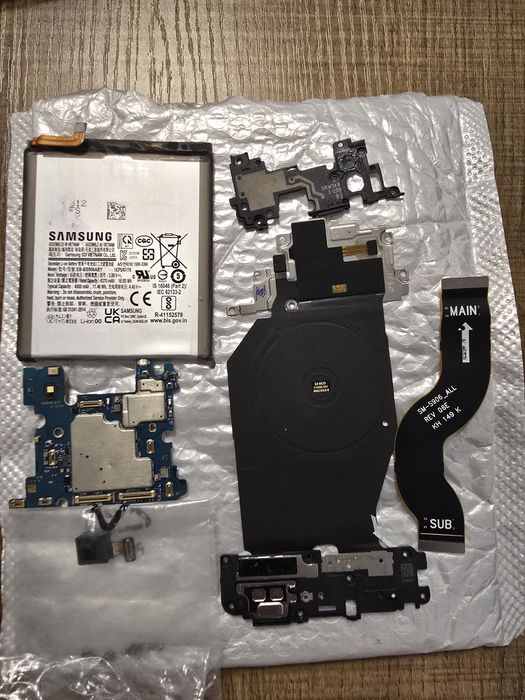 Piese Samsung Galaxy S22 plus