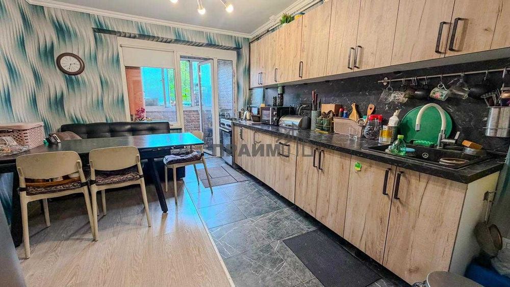 ПРОДАМ 3Х ком. Центр (Виктория ПРАЙМ)