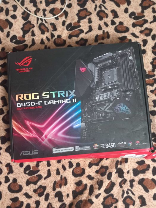 Vand placa de baza nou