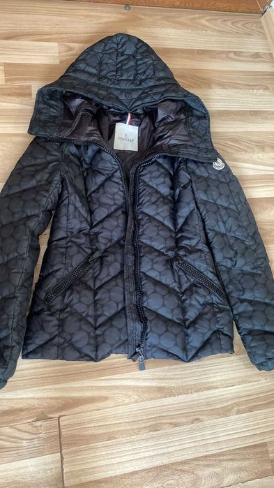 Geaca dama Moncler