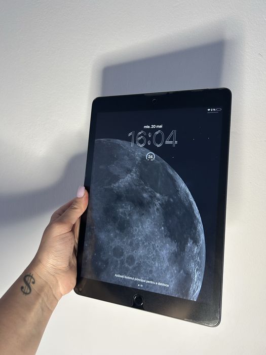 iPad 10.2 9th Generation 2021 – 256GB Wi-Fi + Cellular